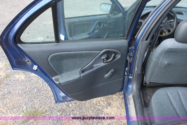 image for item A2772 2004 Chevrolet Cavalier