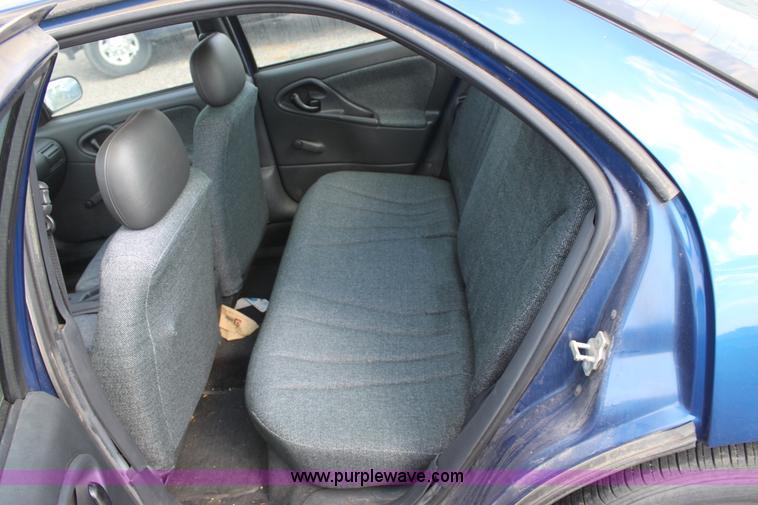 image for item A2772 2004 Chevrolet Cavalier