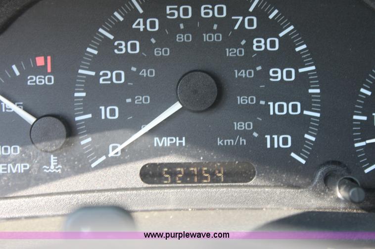 image for item A2772 2004 Chevrolet Cavalier