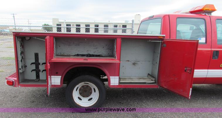 image for item A2776 2000 Ford F550 Super Duty pickup truck