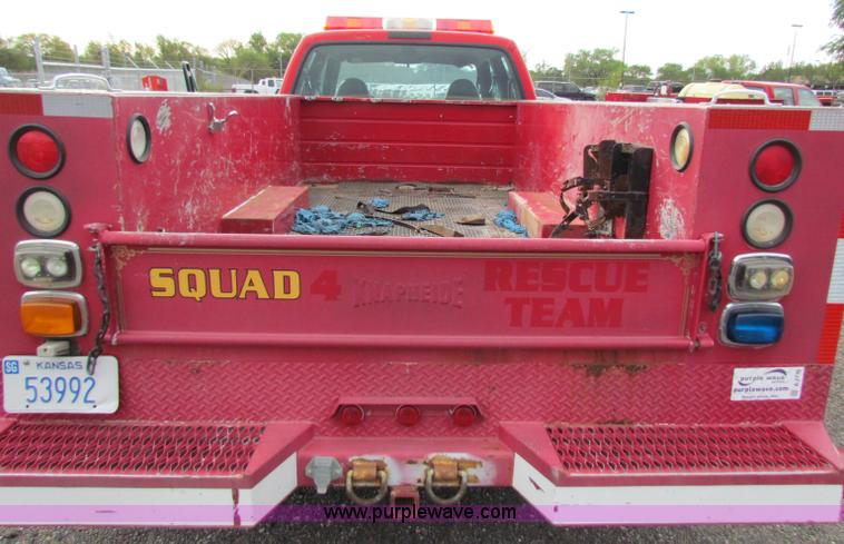 image for item A2776 2000 Ford F550 Super Duty pickup truck