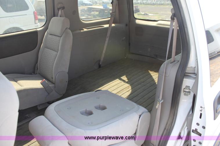 image for item A2778 2005 Chevrolet Uplander mini van