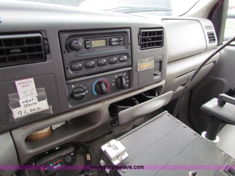 image for item A2791 2000 Ford F550 Super Duty pickup truck