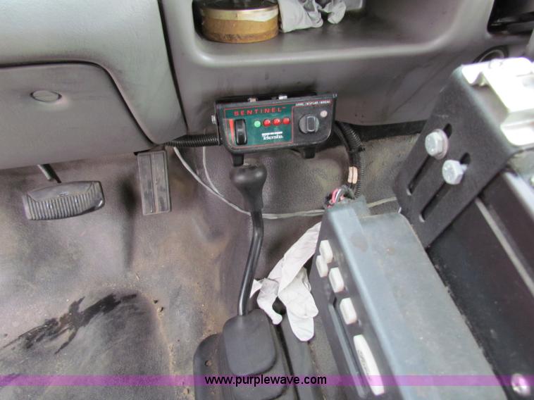 image for item A2791 2000 Ford F550 Super Duty pickup truck