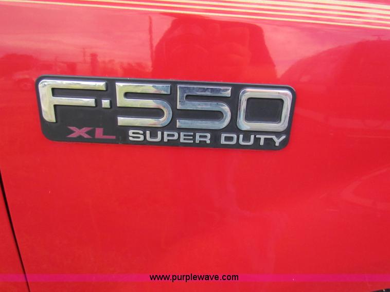 image for item A2791 2000 Ford F550 Super Duty pickup truck