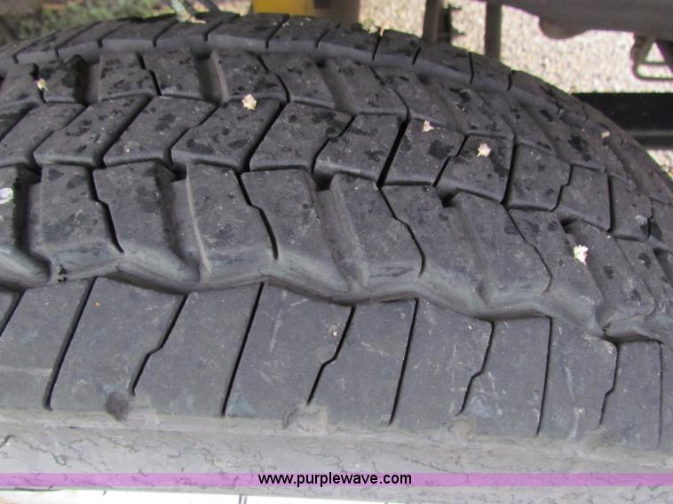 image for item A2791 2000 Ford F550 Super Duty pickup truck