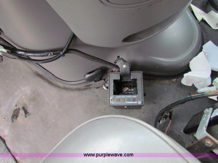 image for item A2793 1999 Ford E350 XL Super Duty van