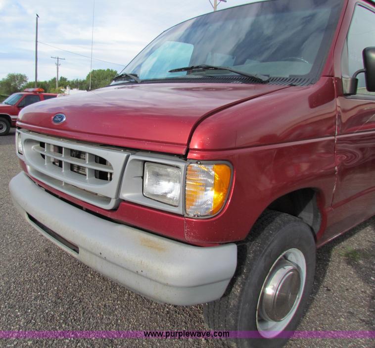 image for item A2793 1999 Ford E350 XL Super Duty van