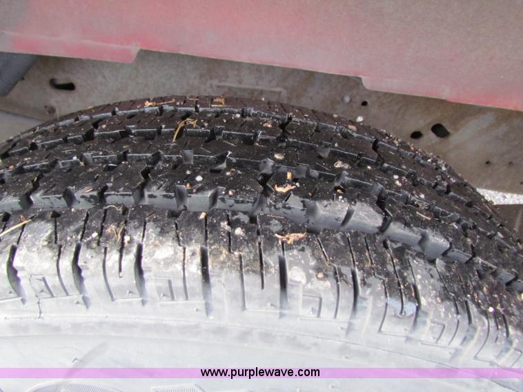 image for item A2793 1999 Ford E350 XL Super Duty van