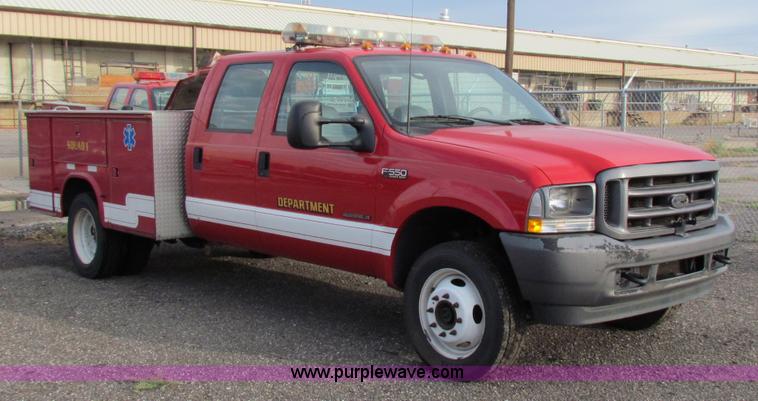 image for item A2794 2002 Ford F550 Super Duty crew cab pickup truck
