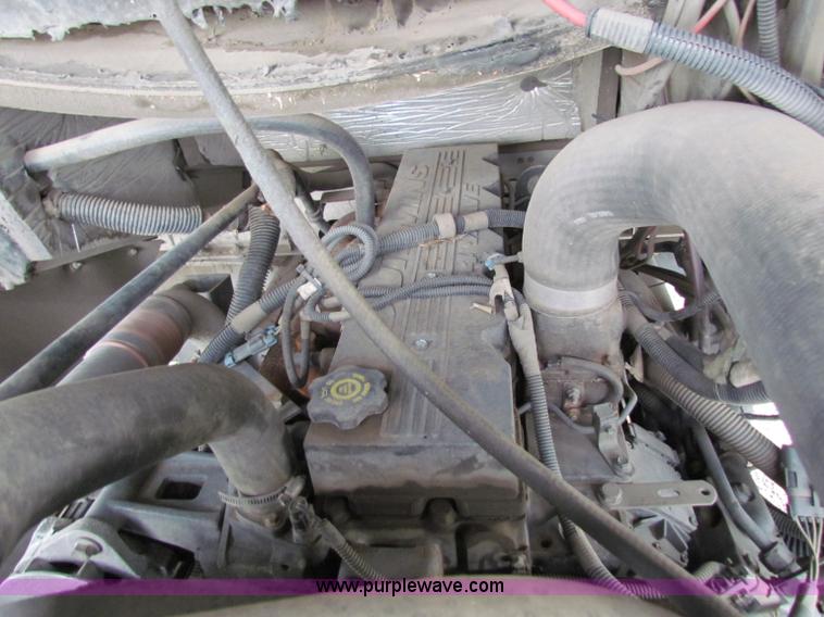 image for item A3533 2001 Freightliner MT55 walk-in van