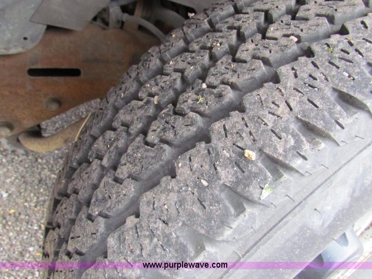 image for item A3534 1999 Chevrolet C2500 suburban