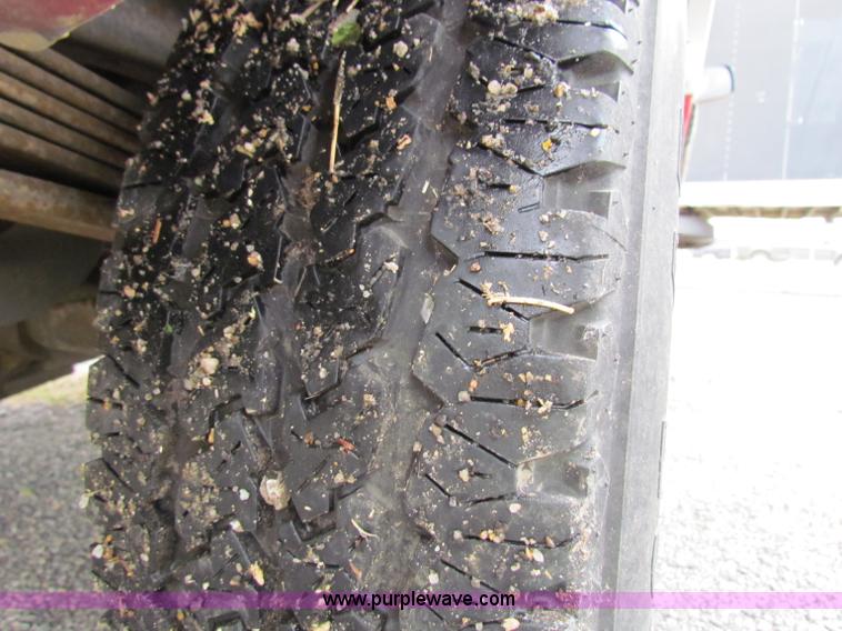 image for item A3534 1999 Chevrolet C2500 suburban