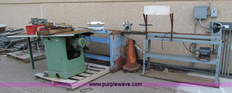 image for item D9033 Assorted shop equipment