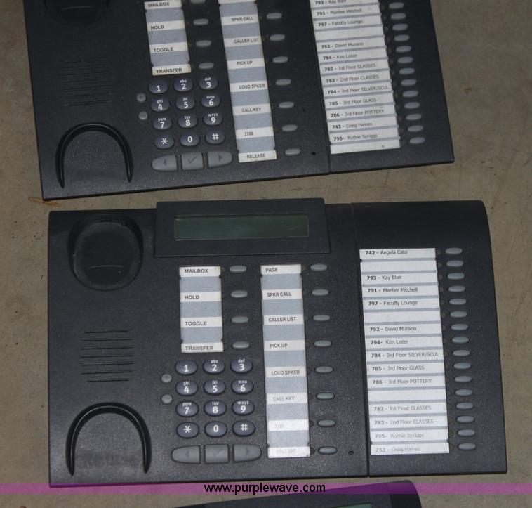 image for item F9842 Siemens IP telephone system with integrated voice mail