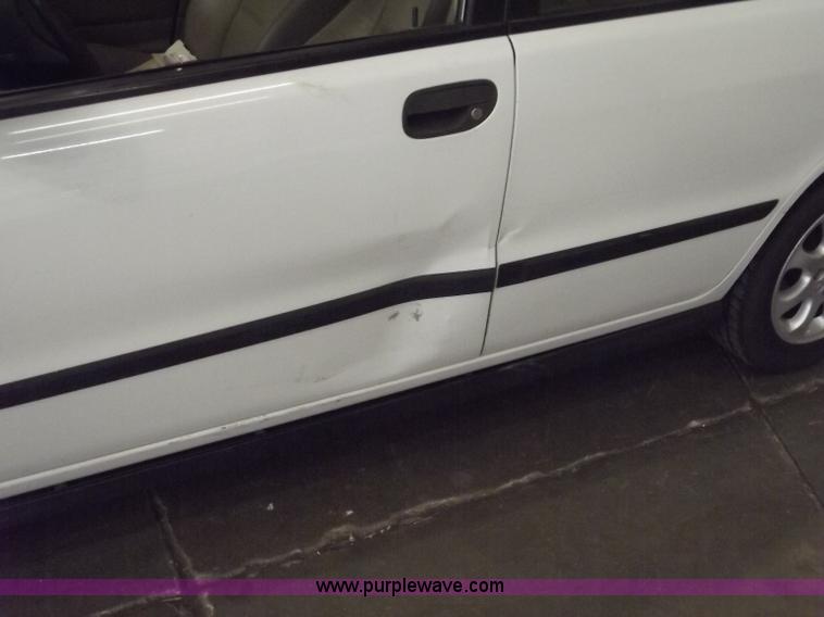 image for item A2275 2002 Volvo S40