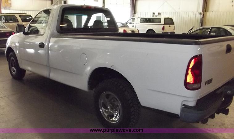 image for item A2276 1997 Ford F150 pickup truck