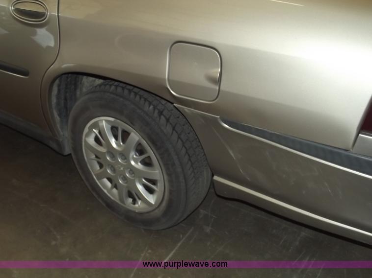image for item A2278 2003 Chevrolet Impala