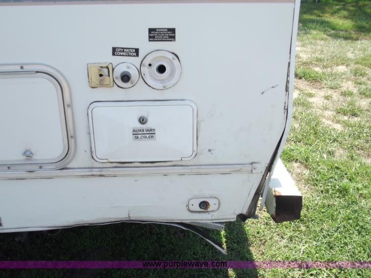 image for item A2280 1997 Ford E350 Shasta motor home