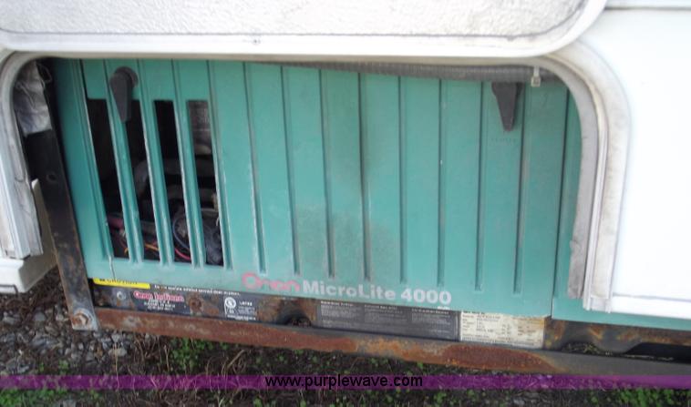 image for item A2280 1997 Ford E350 Shasta motor home