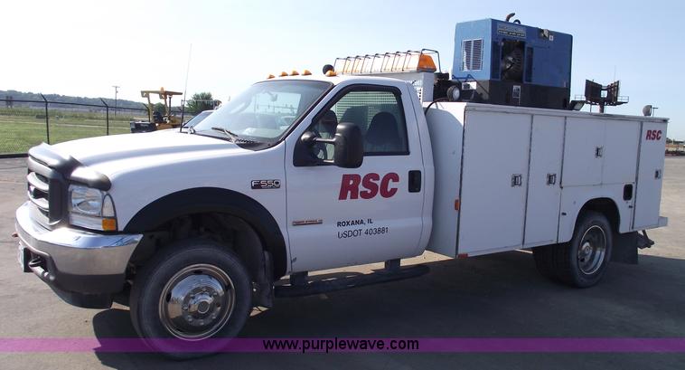 image for item A4015 2003 Ford F550 XL Super Duty service pickup truck