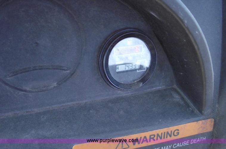 image for item A4016 Club Car XRT1550 utility vehicle