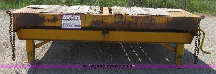 image for item A4321 2000 Ledwell LW25RMP portable loading ramp