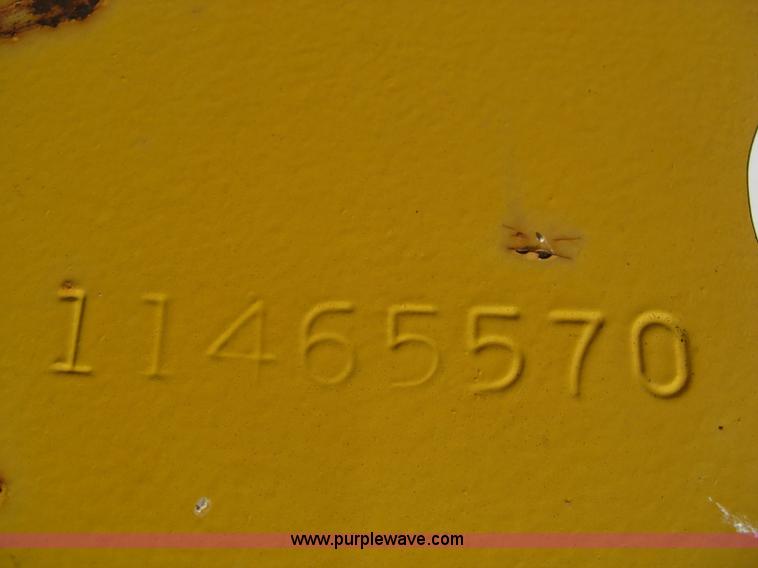 image for item A4321 2000 Ledwell LW25RMP portable loading ramp