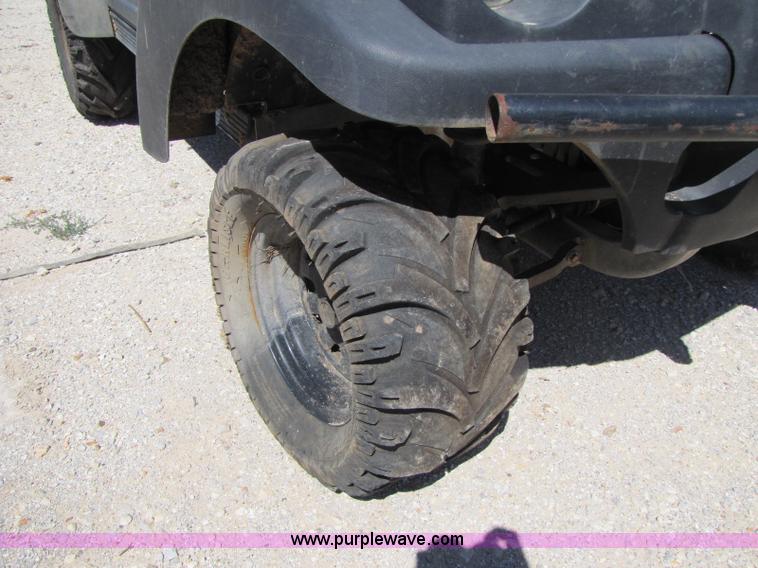 image for item A5047 2007 Club Car XRT1550G utility vehicle