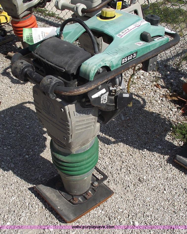 image for item B9136 2007 Wacker BS60-2I tamper