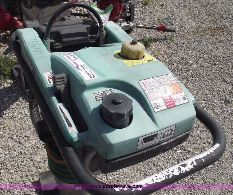 image for item B9136 2007 Wacker BS60-2I tamper