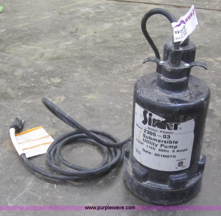 image for item C9816 Simer 2305 submersible pump