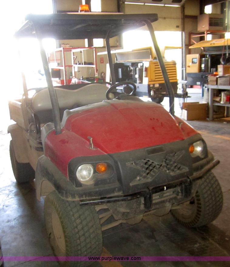 image for item C9853 2007 Club Car XRT1550G utility vehicle