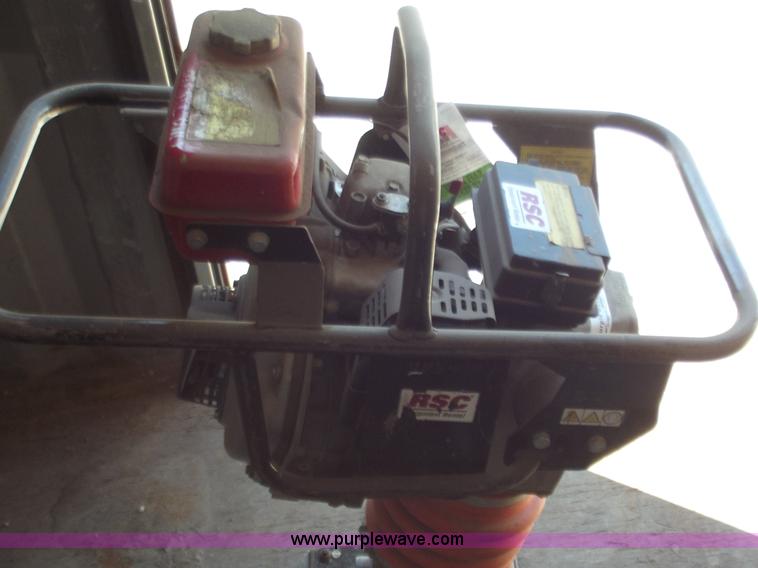 image for item F9508 Mikasa Sangyo MT76D6 diesel rammer