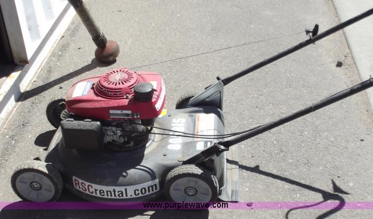 image for item F9513 Honda lawn mower