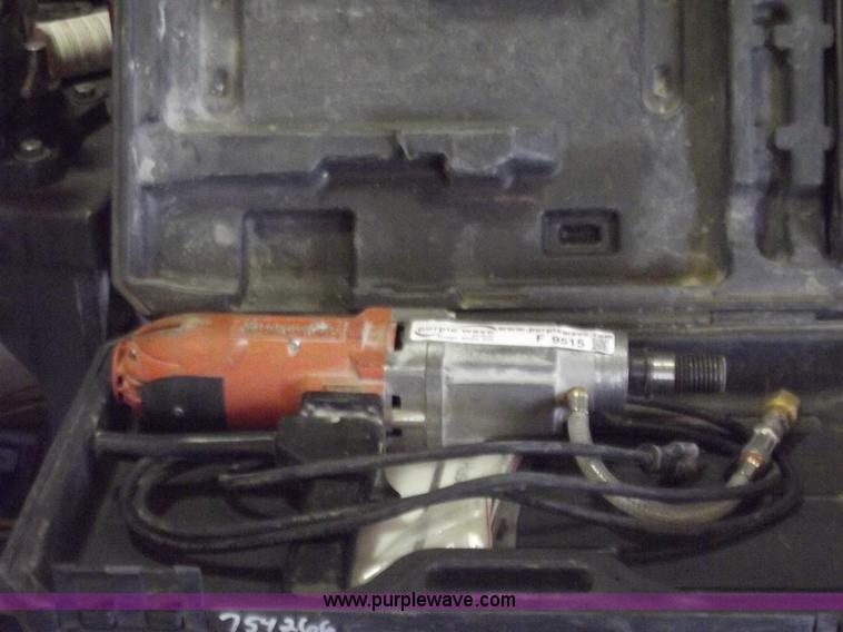 image for item F9515 Husqvarna DM225 hand held core drill
