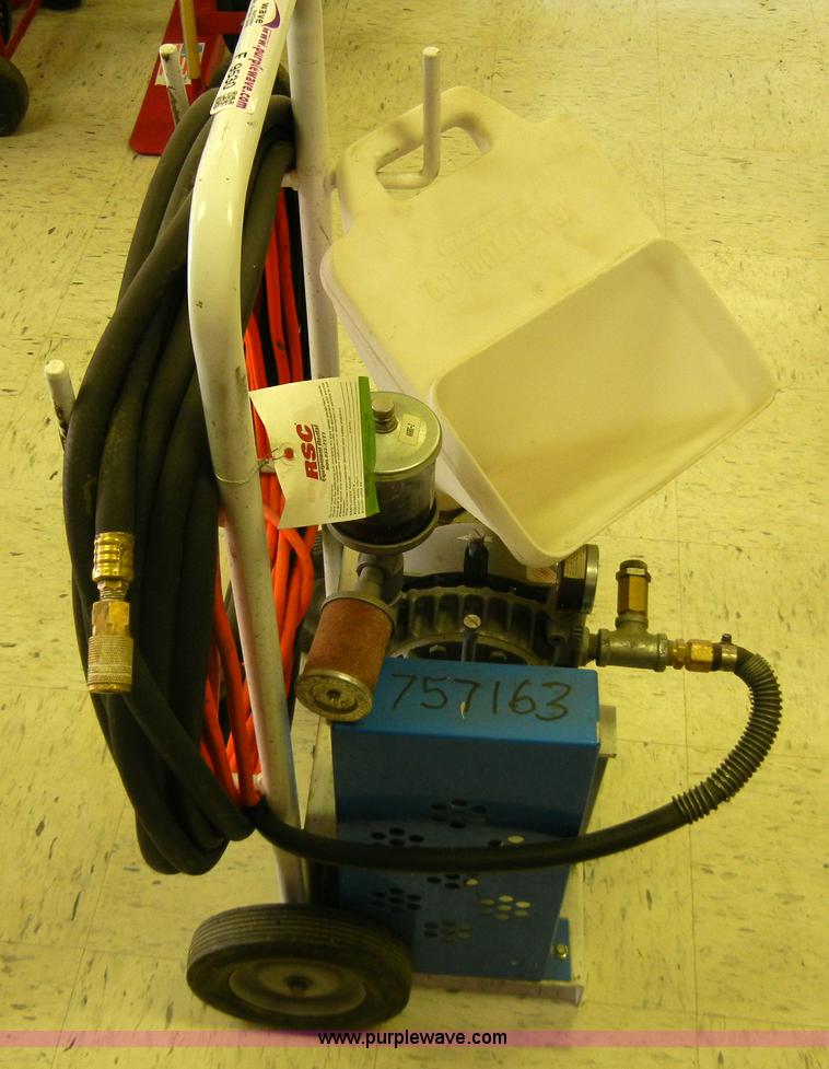 image for item F9530 Kraft PC300 texture sprayer with hopper