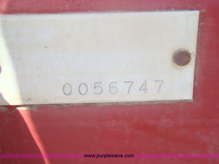 image for item A1350 Case IH 4800 Vibrashank 32' cultivator