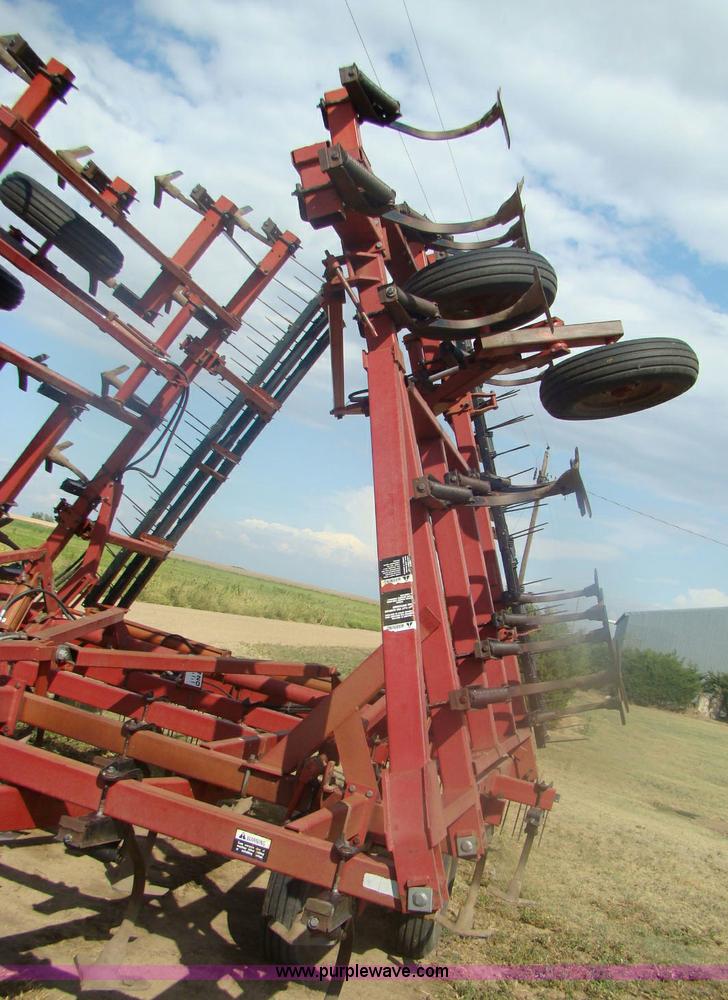 image for item A1350 Case IH 4800 Vibrashank 32' cultivator