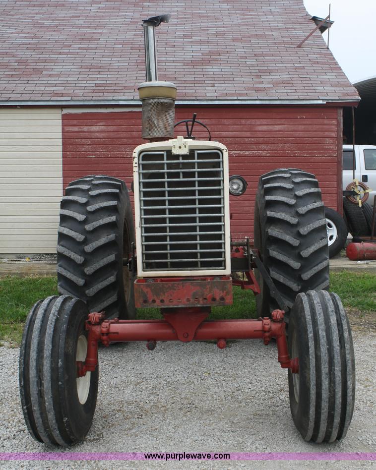 image for item A2270 1966 International Farmall 1206 tractor