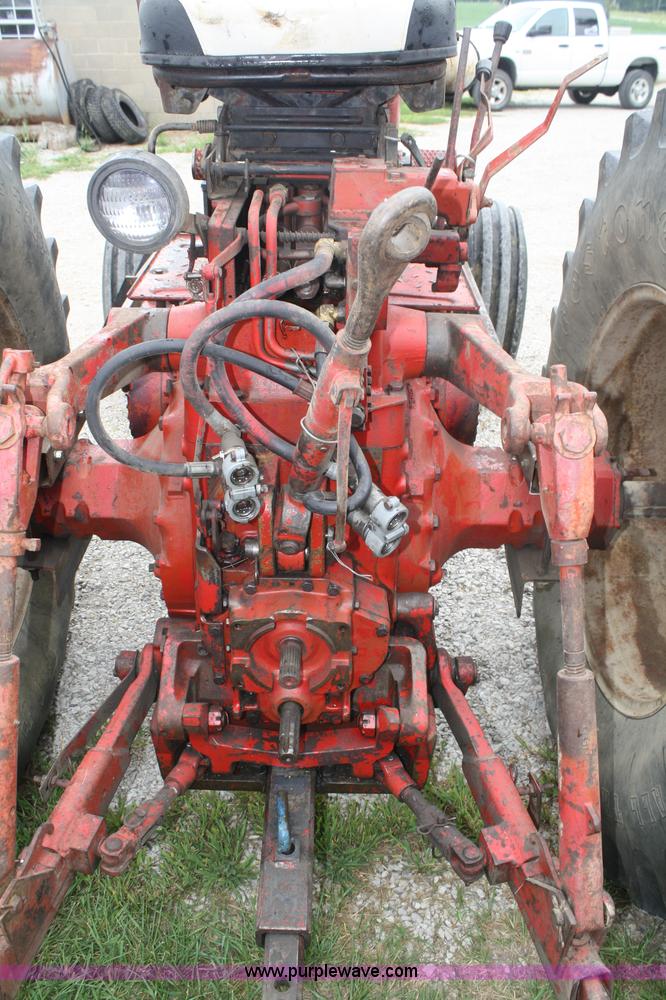 image for item A2270 1966 International Farmall 1206 tractor