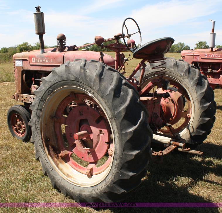 image for item A2305 1946 International Farmall M tractor