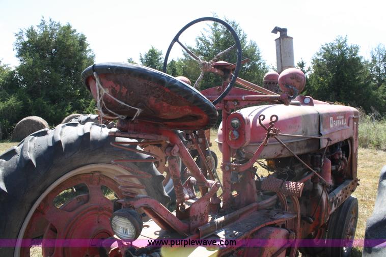 image for item A2305 1946 International Farmall M tractor