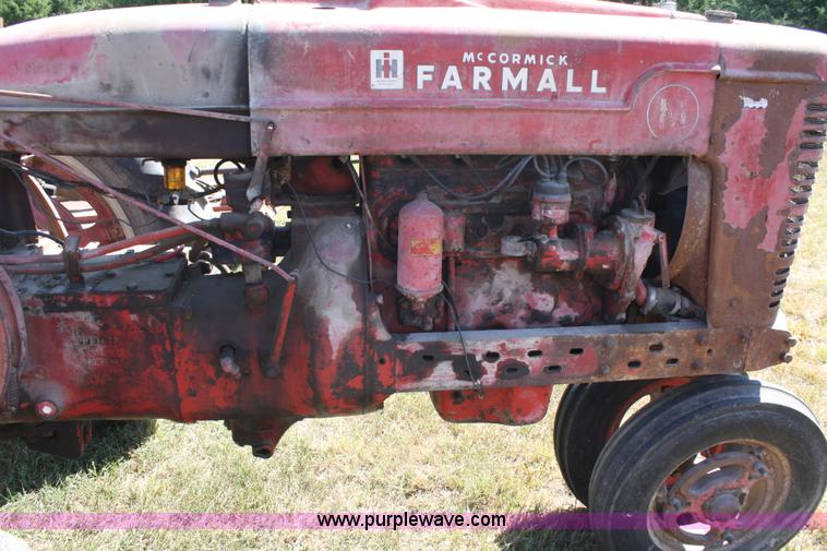 image for item A2305 1946 International Farmall M tractor