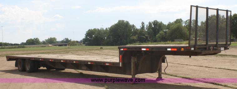 image for item A2322 1985 utility drop deck trailer