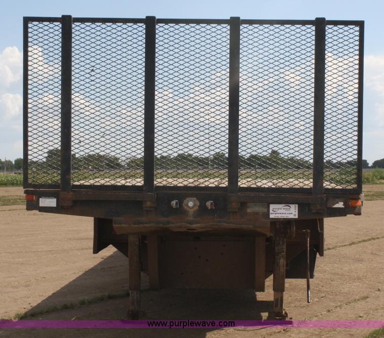 image for item A2322 1985 utility drop deck trailer