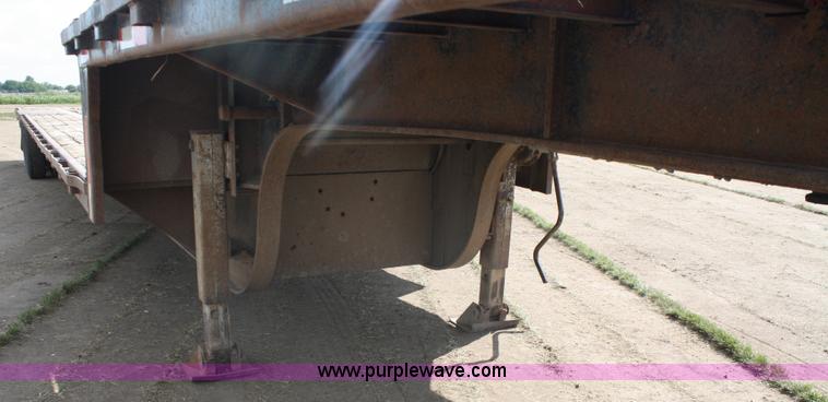 image for item A2322 1985 utility drop deck trailer