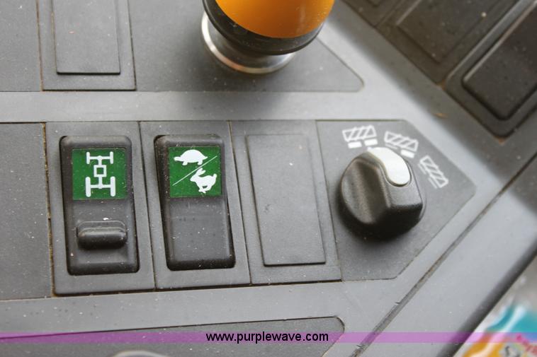 image for item A2748 2007 Lexion 570R RWA combine