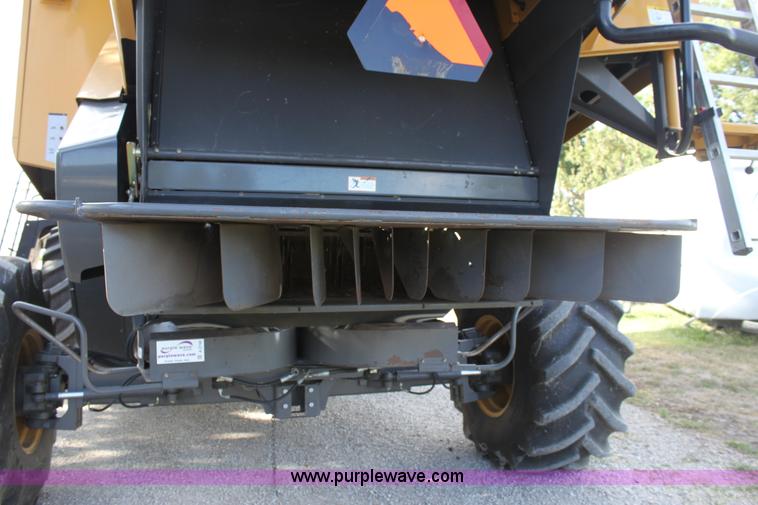 image for item A2748 2007 Lexion 570R RWA combine