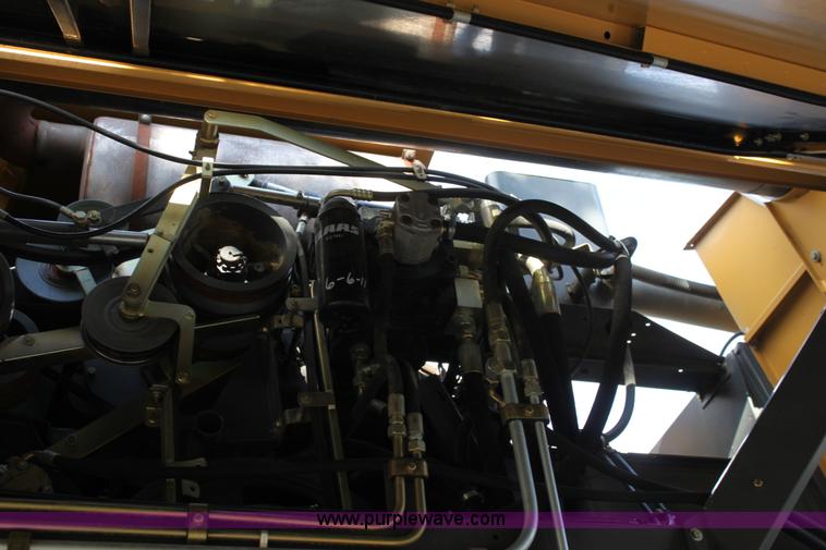 image for item A2748 2007 Lexion 570R RWA combine